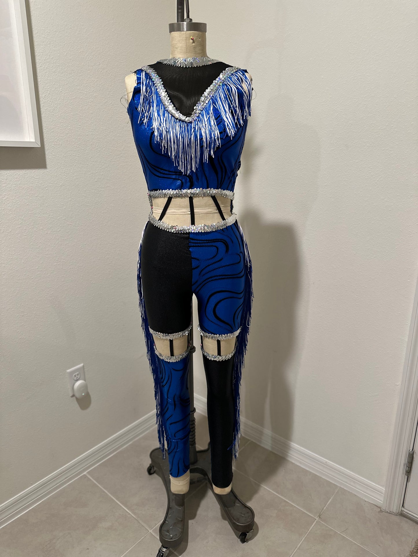 Diamond Divas Team Performance Uniform Blue/Black/Silver